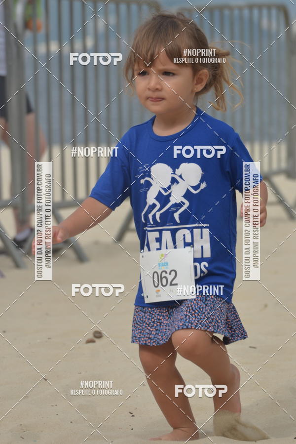 Buy your photos of the eventBEACH RUN KIDS 6 on Fotop