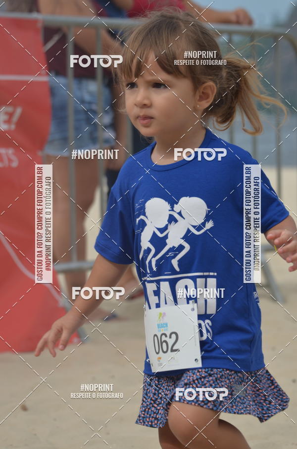Buy your photos of the eventBEACH RUN KIDS 6 on Fotop