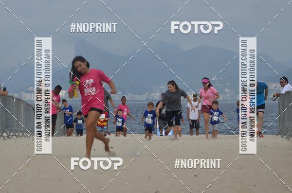 Buy your photos of the eventBEACH RUN KIDS 6 on Fotop