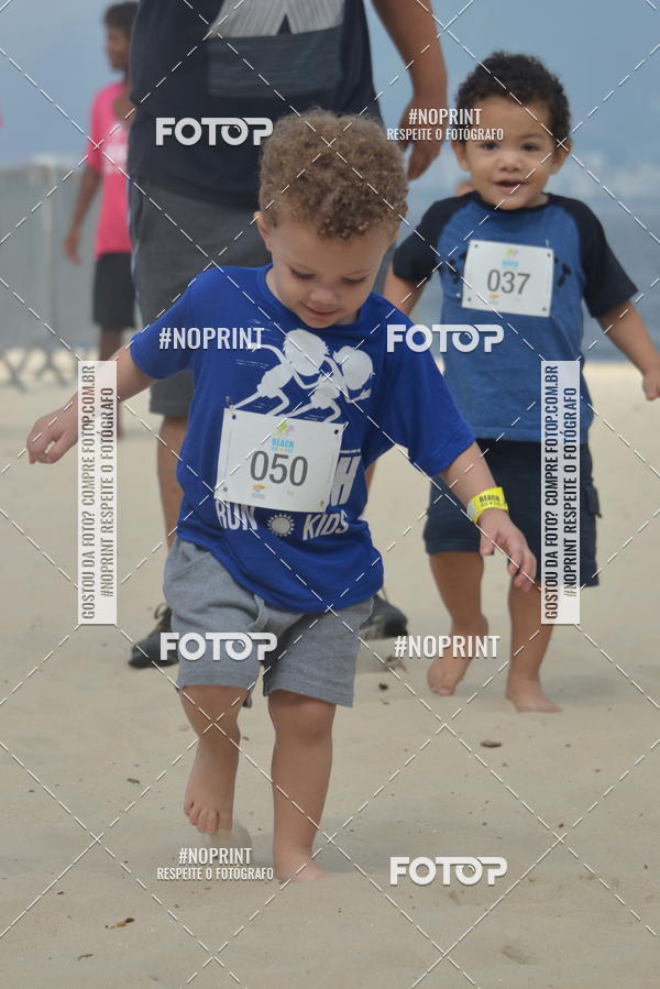 Buy your photos of the eventBEACH RUN KIDS 6 on Fotop