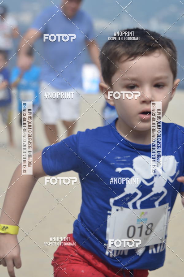 Buy your photos of the eventBEACH RUN KIDS 6 on Fotop