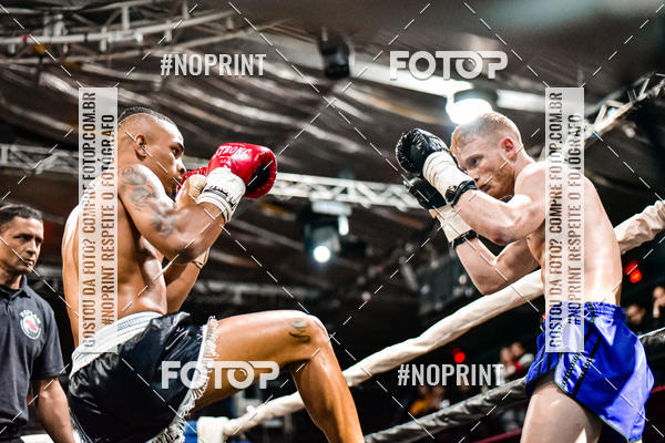 Buy your photos of the eventWAR Muay Thai Fight (22/09/2019) on Fotop