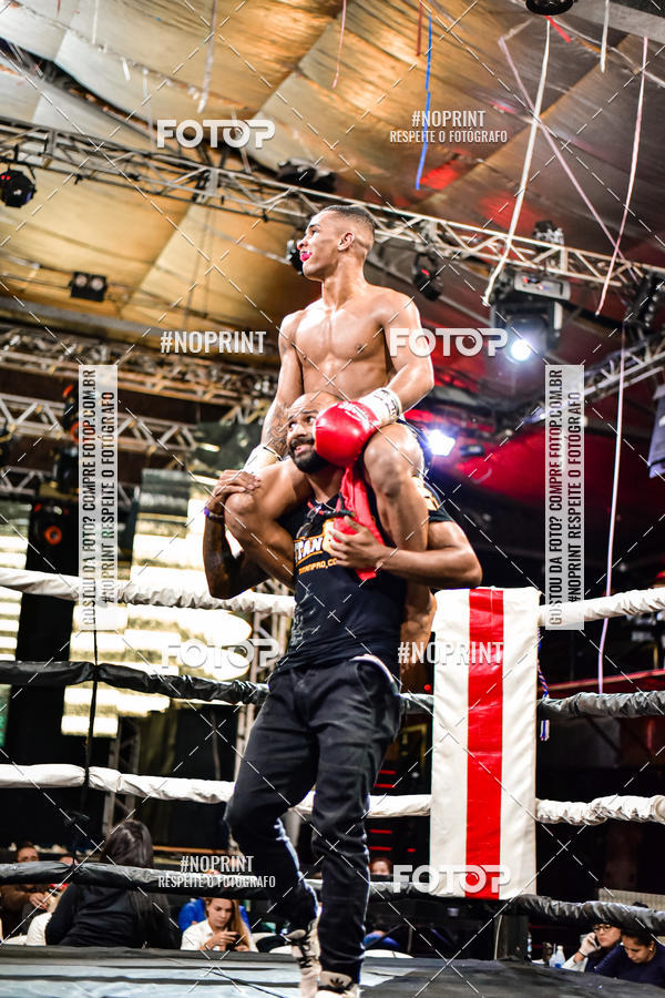 Buy your photos of the eventWAR Muay Thai Fight (22/09/2019) on Fotop