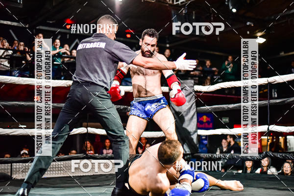 Buy your photos of the eventWAR Muay Thai Fight (22/09/2019) on Fotop