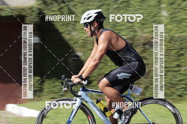 Achetez vos photos de l'vnement3 ETAPA 2019 - EVTRI - Triatlhon  sur Fotop