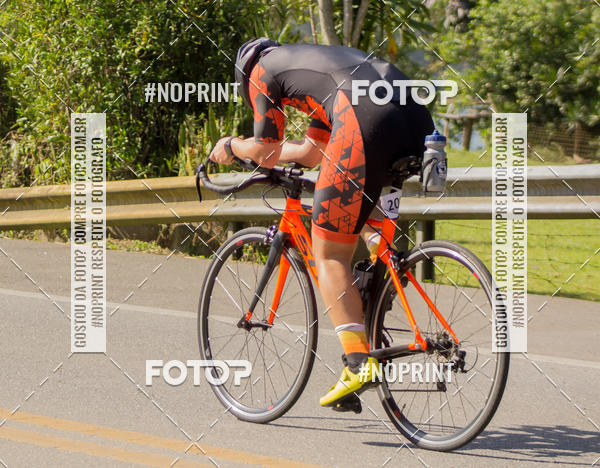Achetez vos photos de l'vnement3 ETAPA 2019 - EVTRI - Triatlhon  sur Fotop