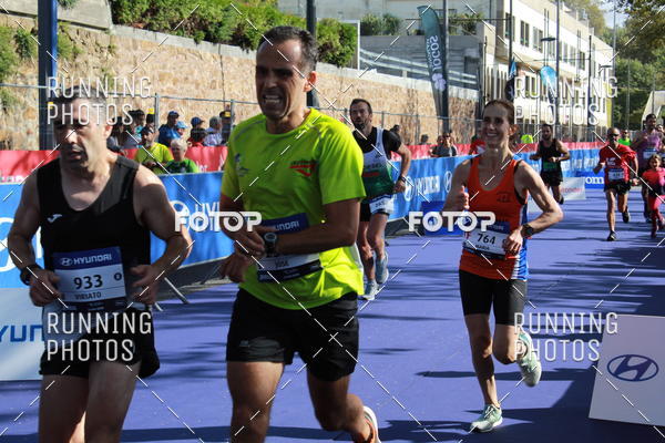Buy your photos of the eventMeia Maratona Porto 2019 on Fotop