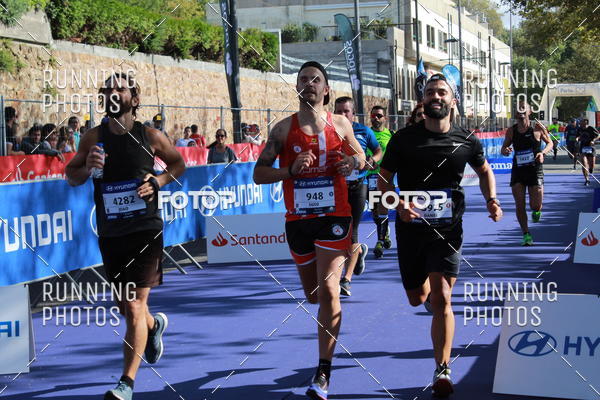 Buy your photos of the eventMeia Maratona Porto 2019 on Fotop