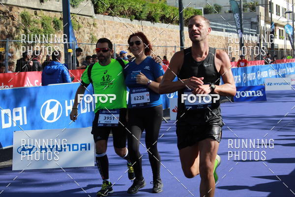 Buy your photos of the eventMeia Maratona Porto 2019 on Fotop