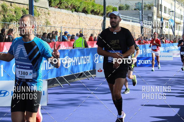 Buy your photos of the eventMeia Maratona Porto 2019 on Fotop