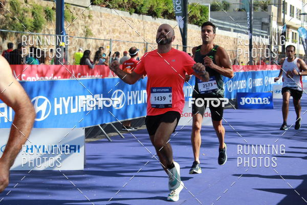 Buy your photos of the eventMeia Maratona Porto 2019 on Fotop