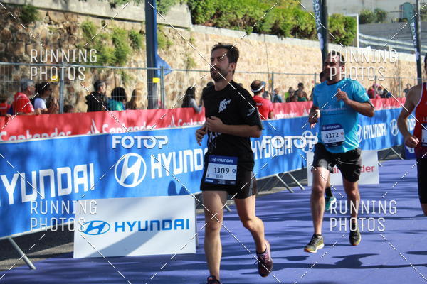 Buy your photos of the eventMeia Maratona Porto 2019 on Fotop