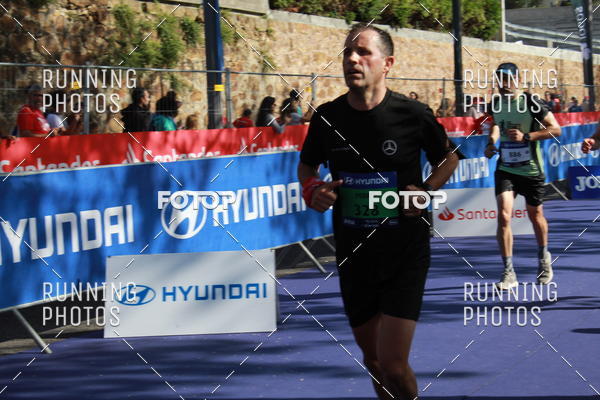 Buy your photos of the eventMeia Maratona Porto 2019 on Fotop