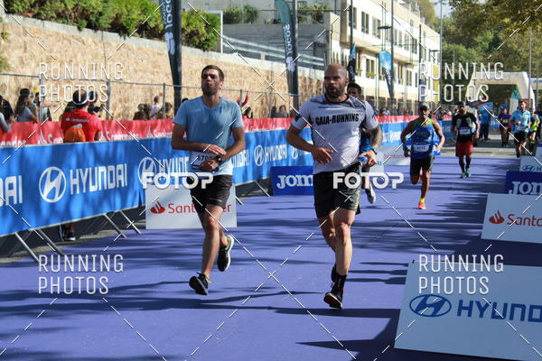 Buy your photos of the eventMeia Maratona Porto 2019 on Fotop