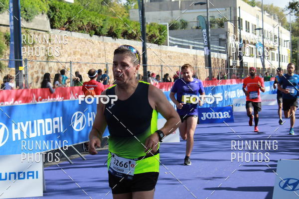 Buy your photos of the eventMeia Maratona Porto 2019 on Fotop