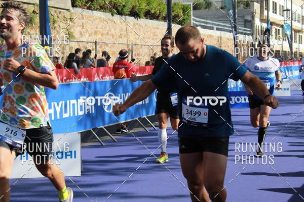 Buy your photos of the eventMeia Maratona Porto 2019 on Fotop