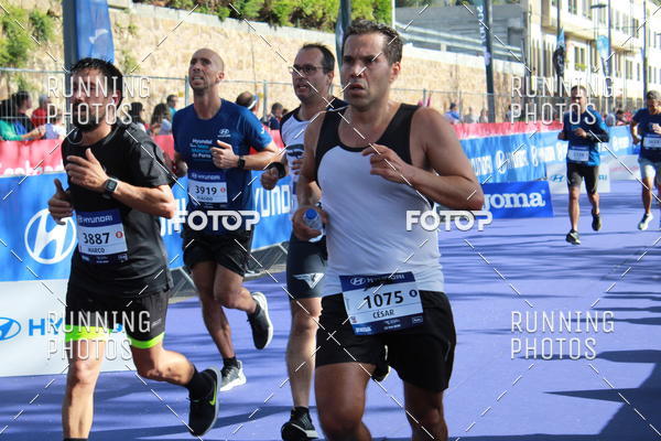 Buy your photos of the eventMeia Maratona Porto 2019 on Fotop