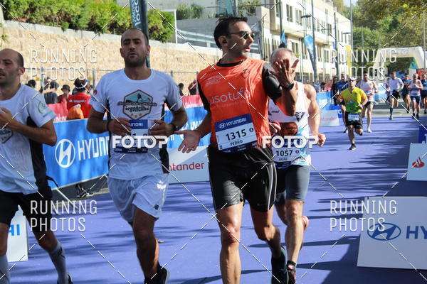 Buy your photos of the eventMeia Maratona Porto 2019 on Fotop