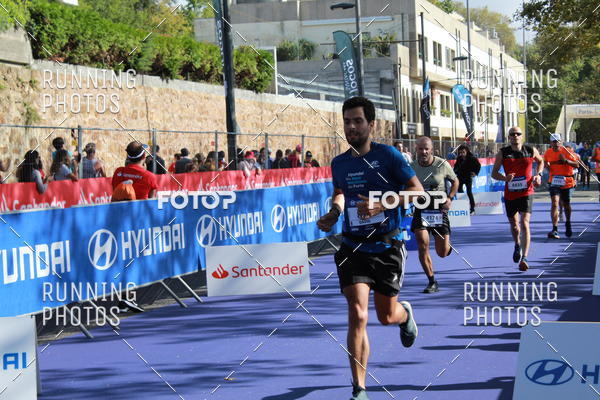 Buy your photos of the eventMeia Maratona Porto 2019 on Fotop