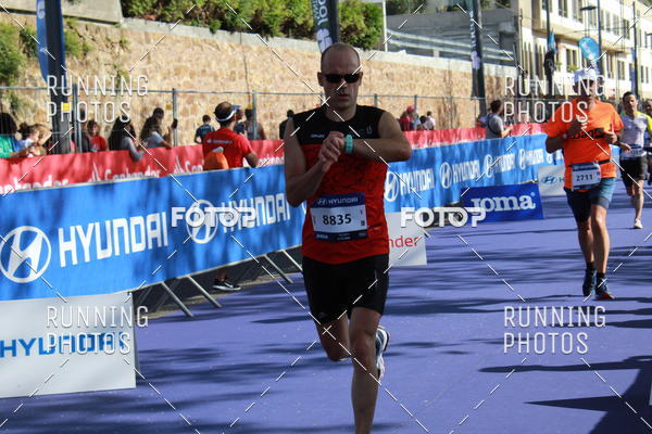 Buy your photos of the eventMeia Maratona Porto 2019 on Fotop