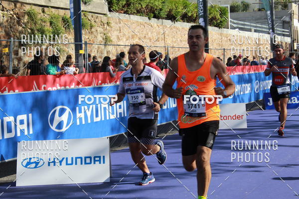 Buy your photos of the eventMeia Maratona Porto 2019 on Fotop