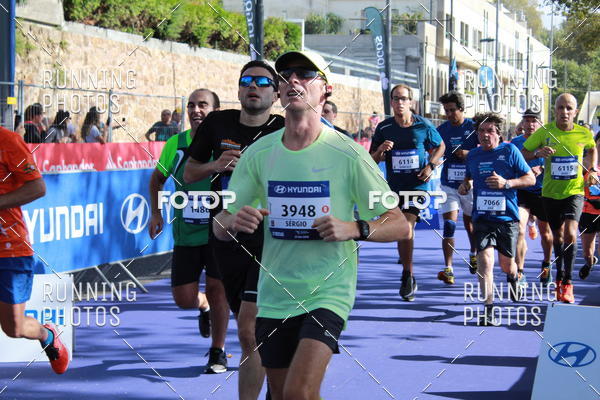 Buy your photos of the eventMeia Maratona Porto 2019 on Fotop