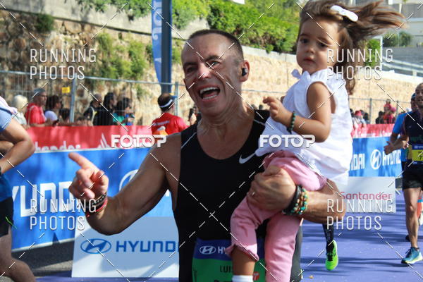 Buy your photos of the eventMeia Maratona Porto 2019 on Fotop