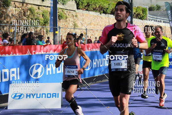 Buy your photos of the eventMeia Maratona Porto 2019 on Fotop