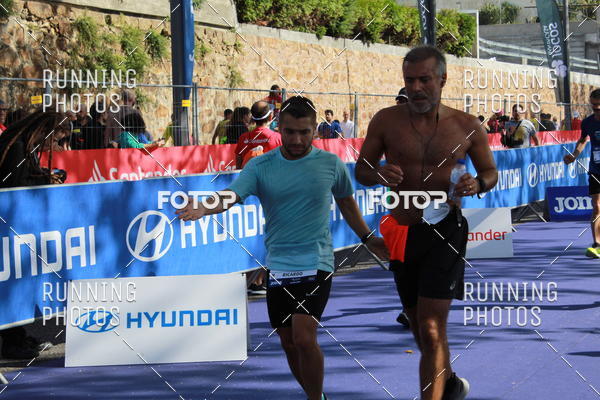 Buy your photos of the eventMeia Maratona Porto 2019 on Fotop