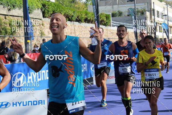 Buy your photos of the eventMeia Maratona Porto 2019 on Fotop