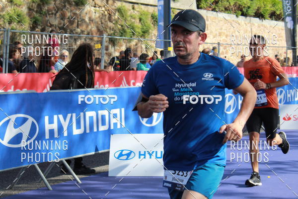 Buy your photos of the eventMeia Maratona Porto 2019 on Fotop