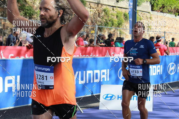 Buy your photos of the eventMeia Maratona Porto 2019 on Fotop