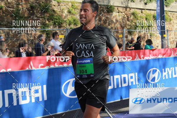 Buy your photos of the eventMeia Maratona Porto 2019 on Fotop
