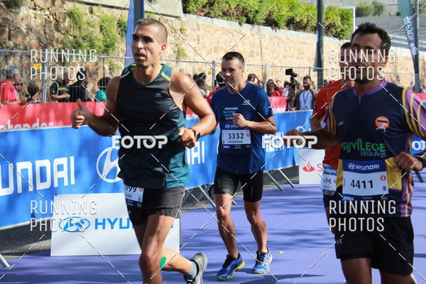 Buy your photos of the eventMeia Maratona Porto 2019 on Fotop