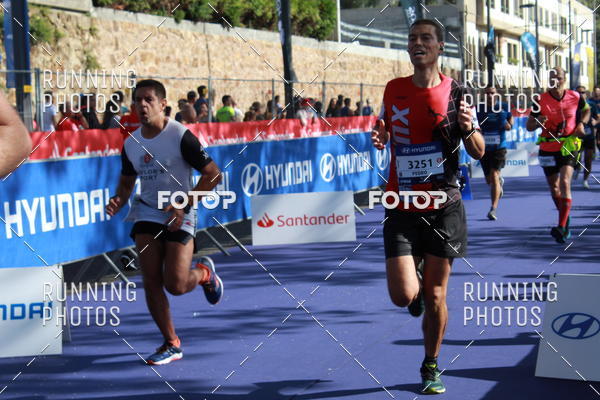 Buy your photos of the eventMeia Maratona Porto 2019 on Fotop