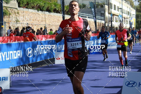 Buy your photos of the eventMeia Maratona Porto 2019 on Fotop