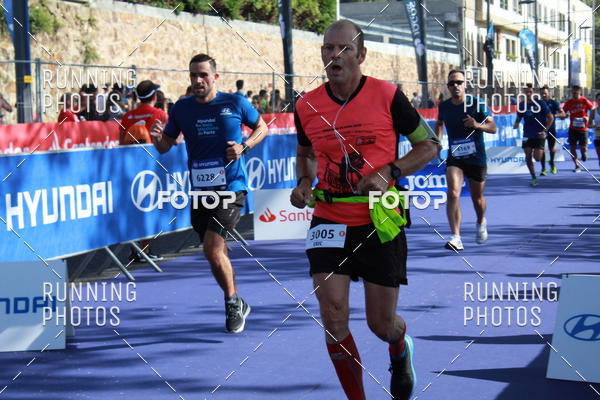 Buy your photos of the eventMeia Maratona Porto 2019 on Fotop