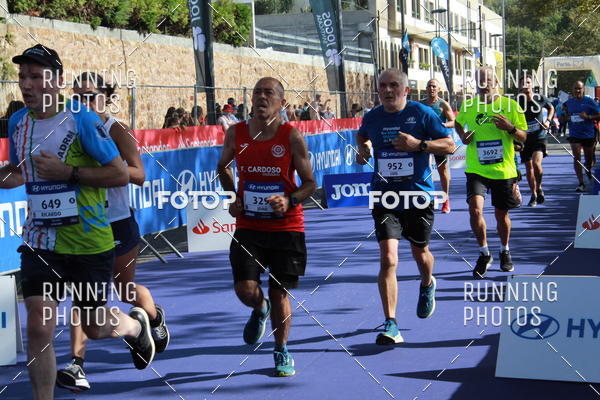 Buy your photos of the eventMeia Maratona Porto 2019 on Fotop