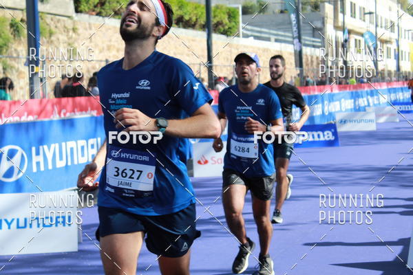 Buy your photos of the eventMeia Maratona Porto 2019 on Fotop