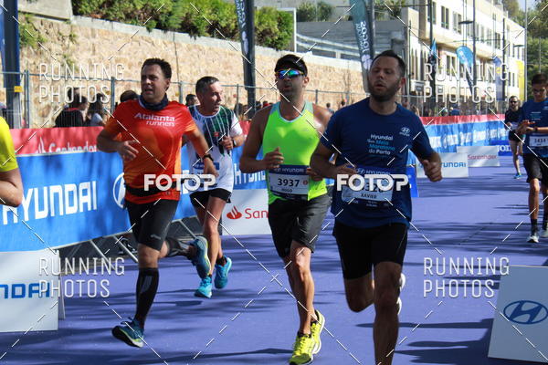Buy your photos of the eventMeia Maratona Porto 2019 on Fotop
