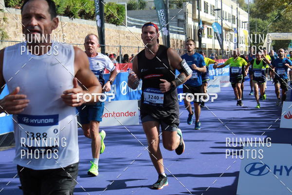 Buy your photos of the eventMeia Maratona Porto 2019 on Fotop