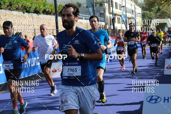 Buy your photos of the eventMeia Maratona Porto 2019 on Fotop