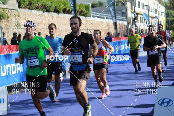 Buy your photos of the eventMeia Maratona Porto 2019 on Fotop