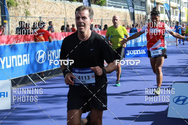 Buy your photos of the eventMeia Maratona Porto 2019 on Fotop
