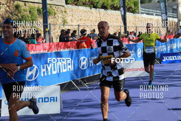 Buy your photos of the eventMeia Maratona Porto 2019 on Fotop