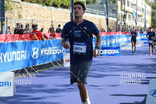 Buy your photos of the eventMeia Maratona Porto 2019 on Fotop
