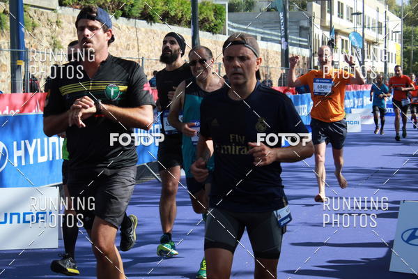 Buy your photos of the eventMeia Maratona Porto 2019 on Fotop