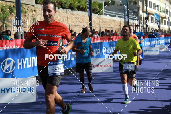 Buy your photos of the eventMeia Maratona Porto 2019 on Fotop