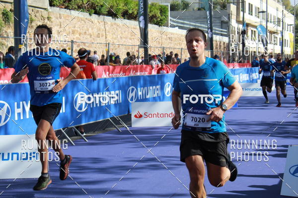 Buy your photos of the eventMeia Maratona Porto 2019 on Fotop