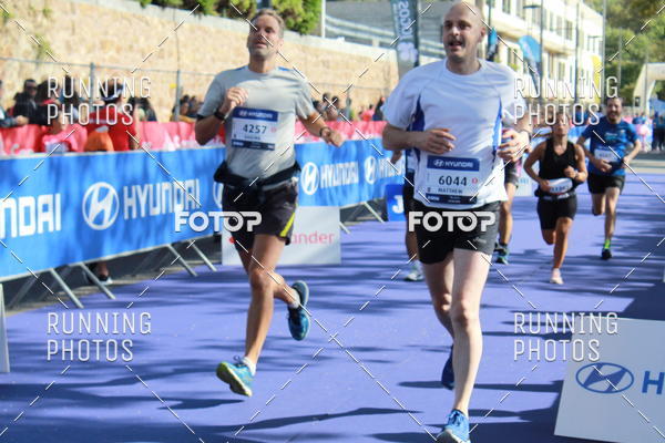 Buy your photos of the eventMeia Maratona Porto 2019 on Fotop